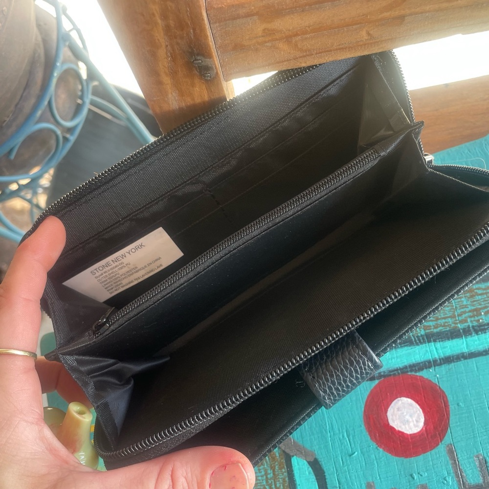 Black Wallet